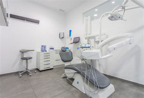 Ces Dental Clinic .